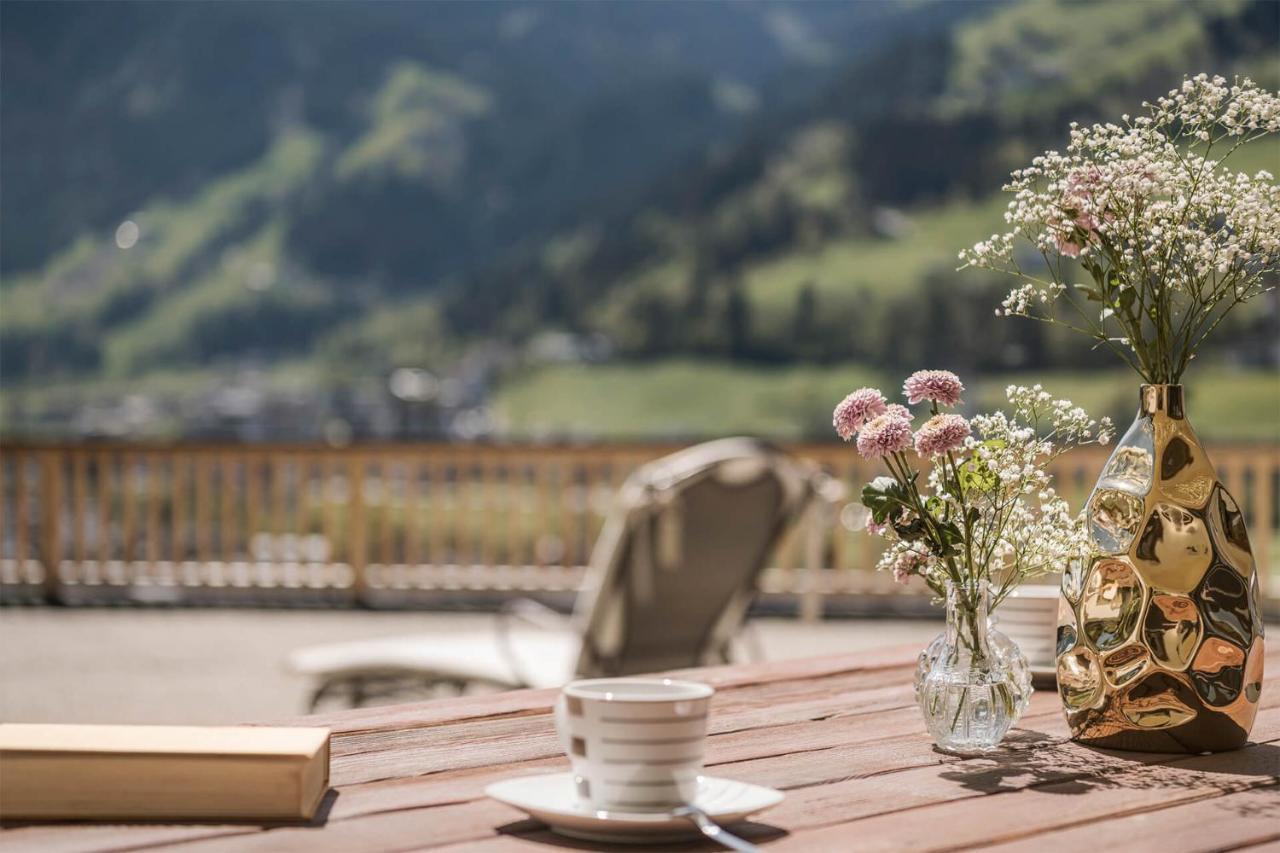 Apart. Mountainlovers Hainzenberg Luaran gambar